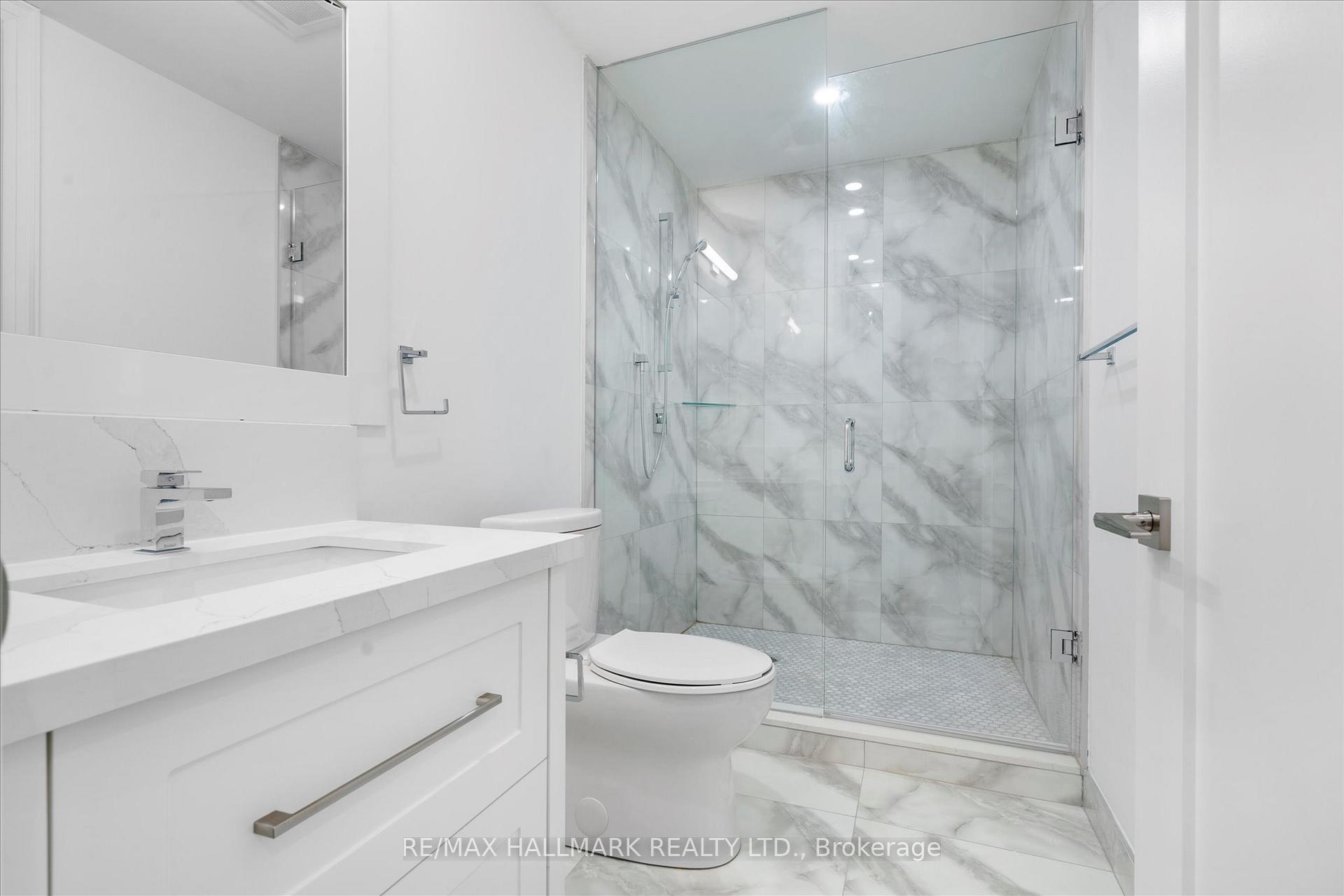 27 Antonio Court 1B, Toronto Unit: 1B