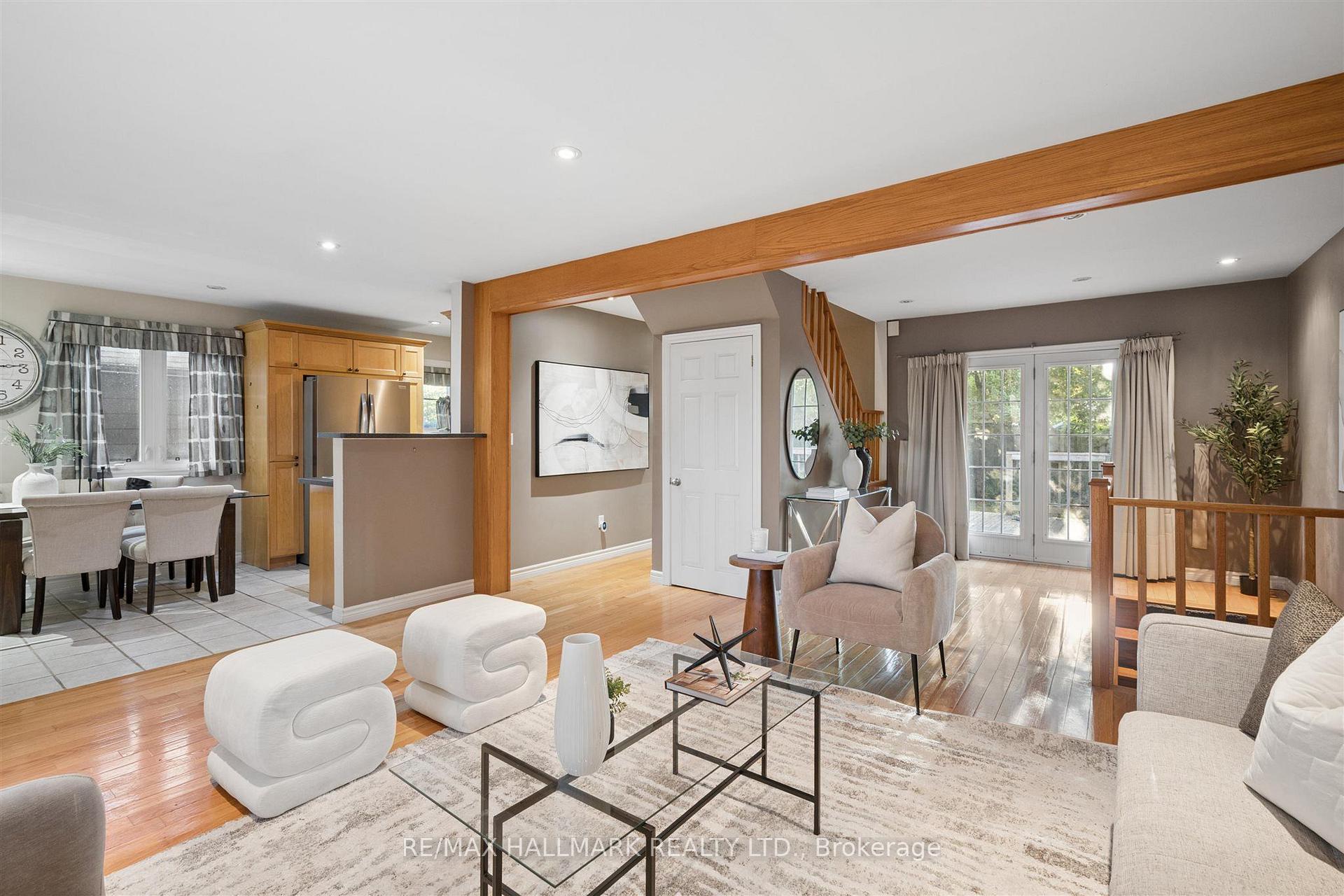28 Finsbury Crescent, Toronto