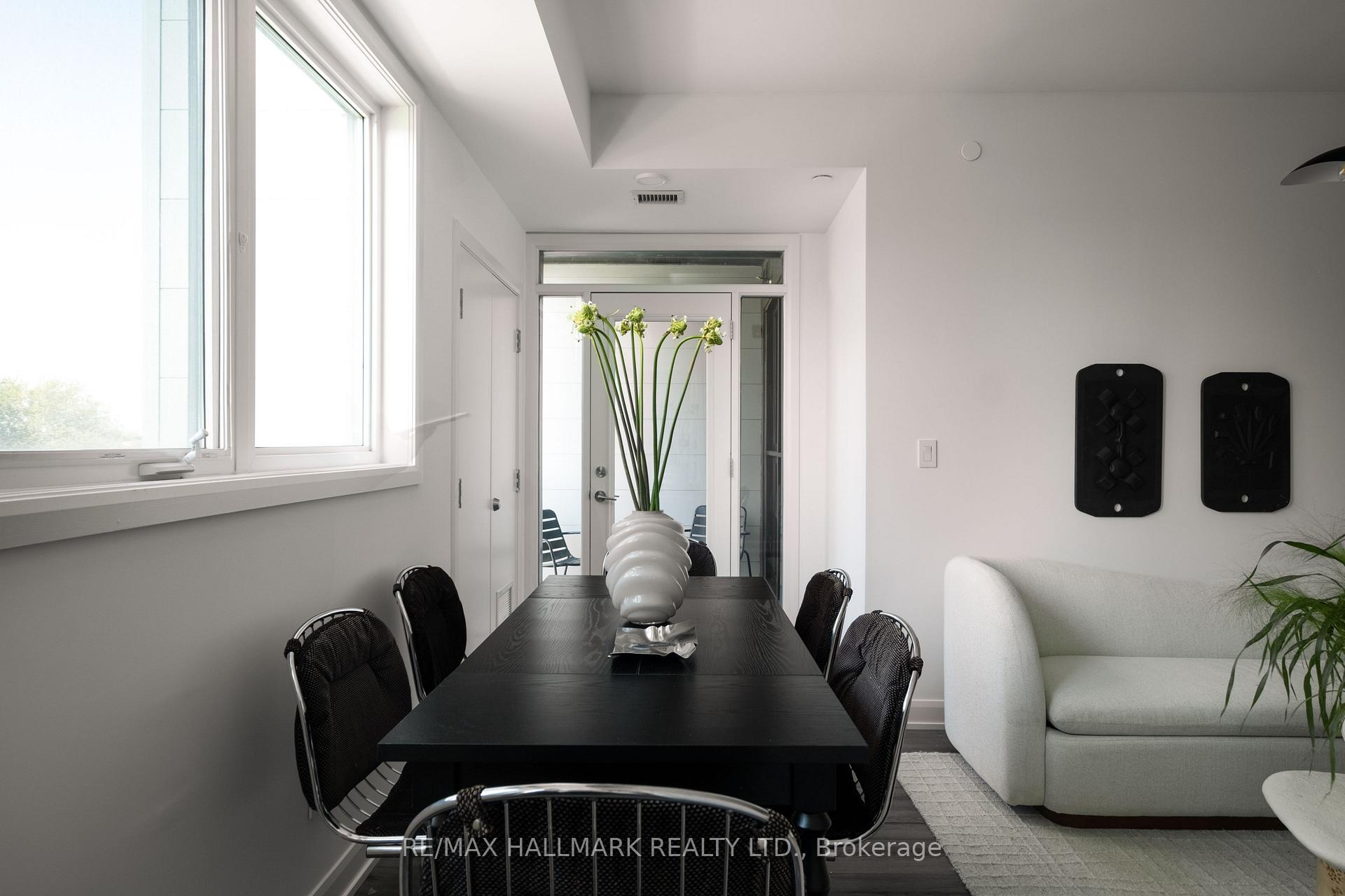385 Osler Street N 406, Toronto Unit: 406