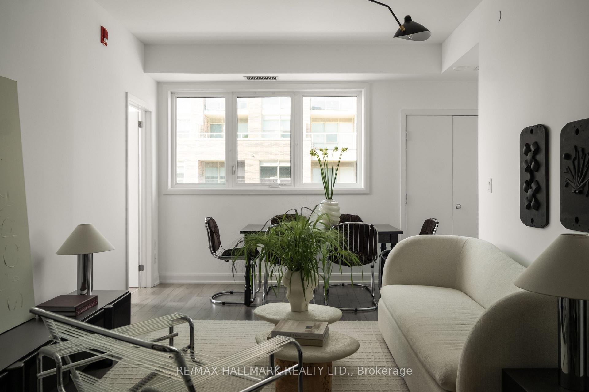 385 Osler Street N 406, Toronto Unit: 406