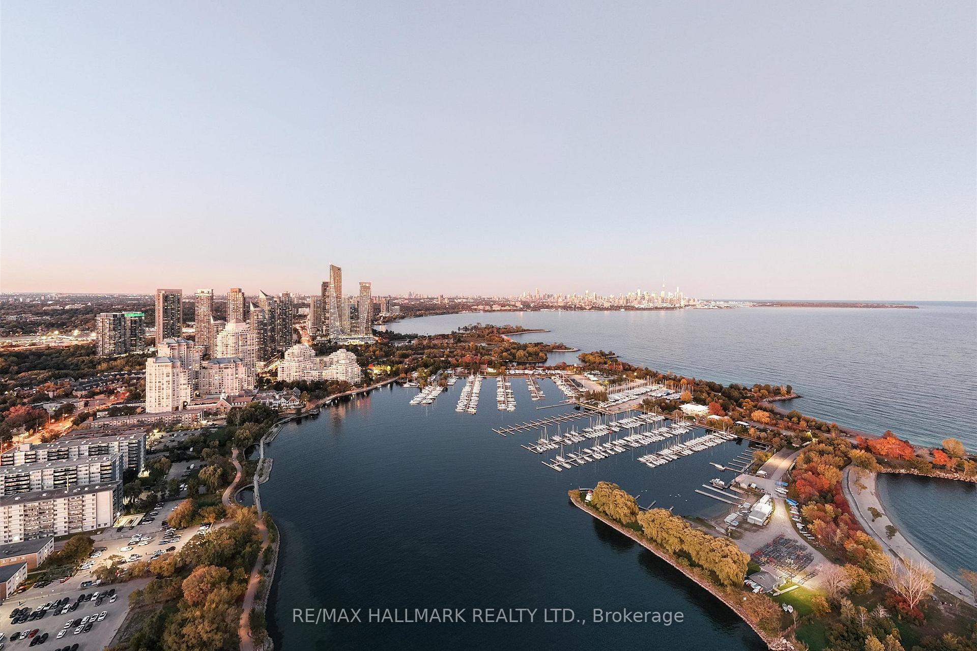 2267 Lakeshore Boulevard W 707, Toronto Unit: 707