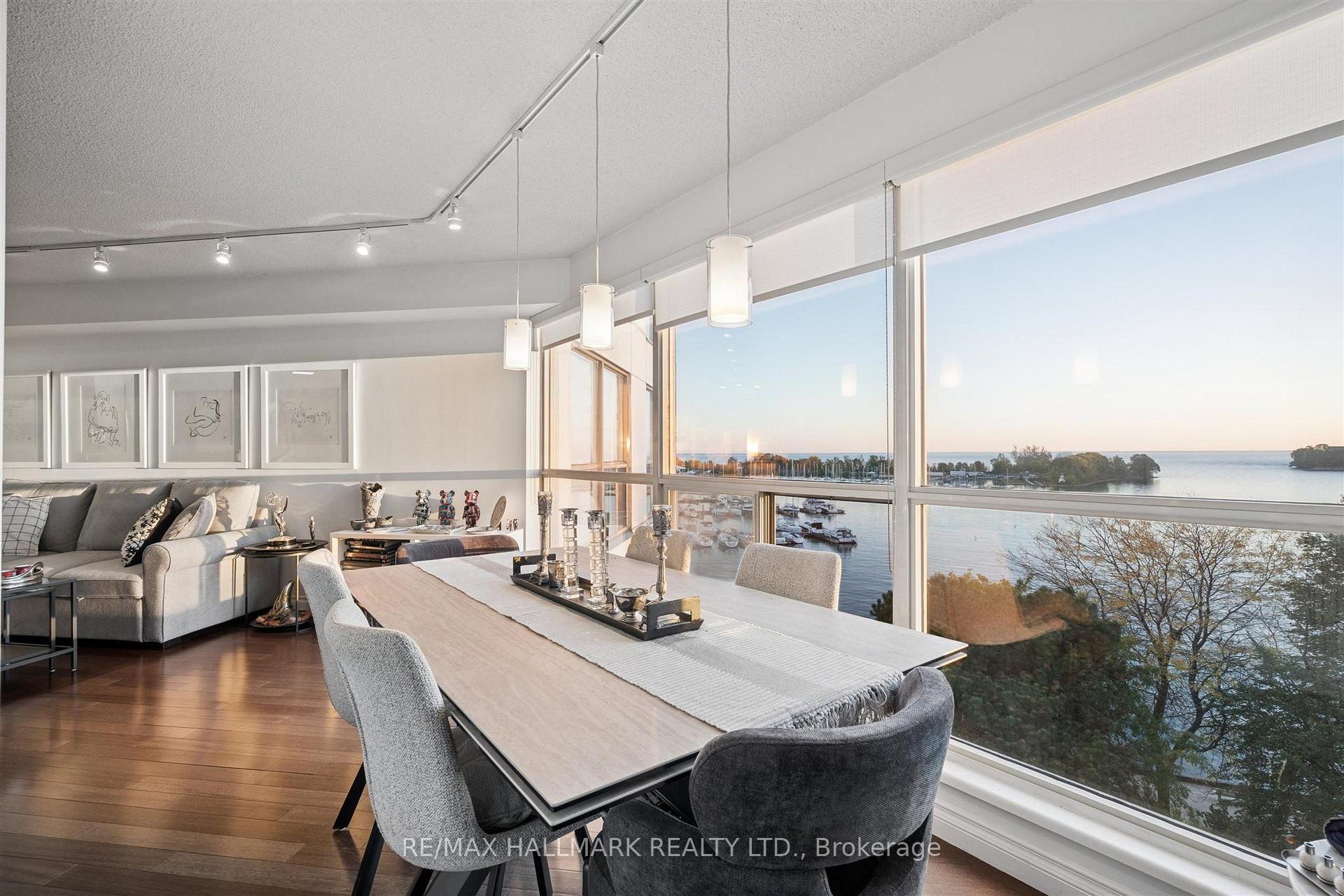 2267 Lakeshore Boulevard W 707, Toronto Unit: 707