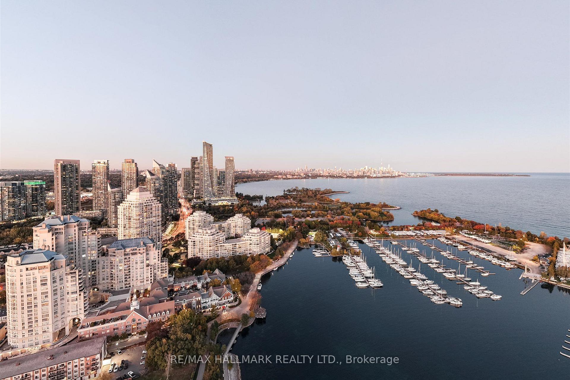 2267 Lakeshore Boulevard W 707, Toronto Unit: 707