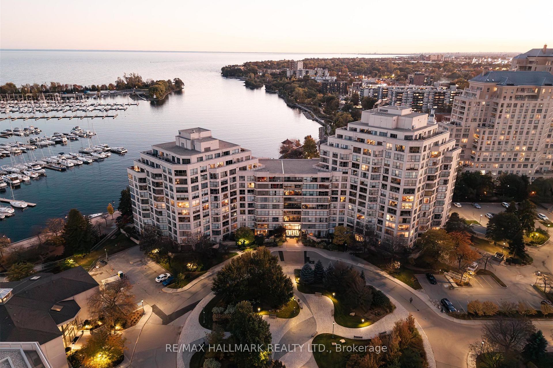 2267 Lakeshore Boulevard W 707, Toronto Unit: 707
