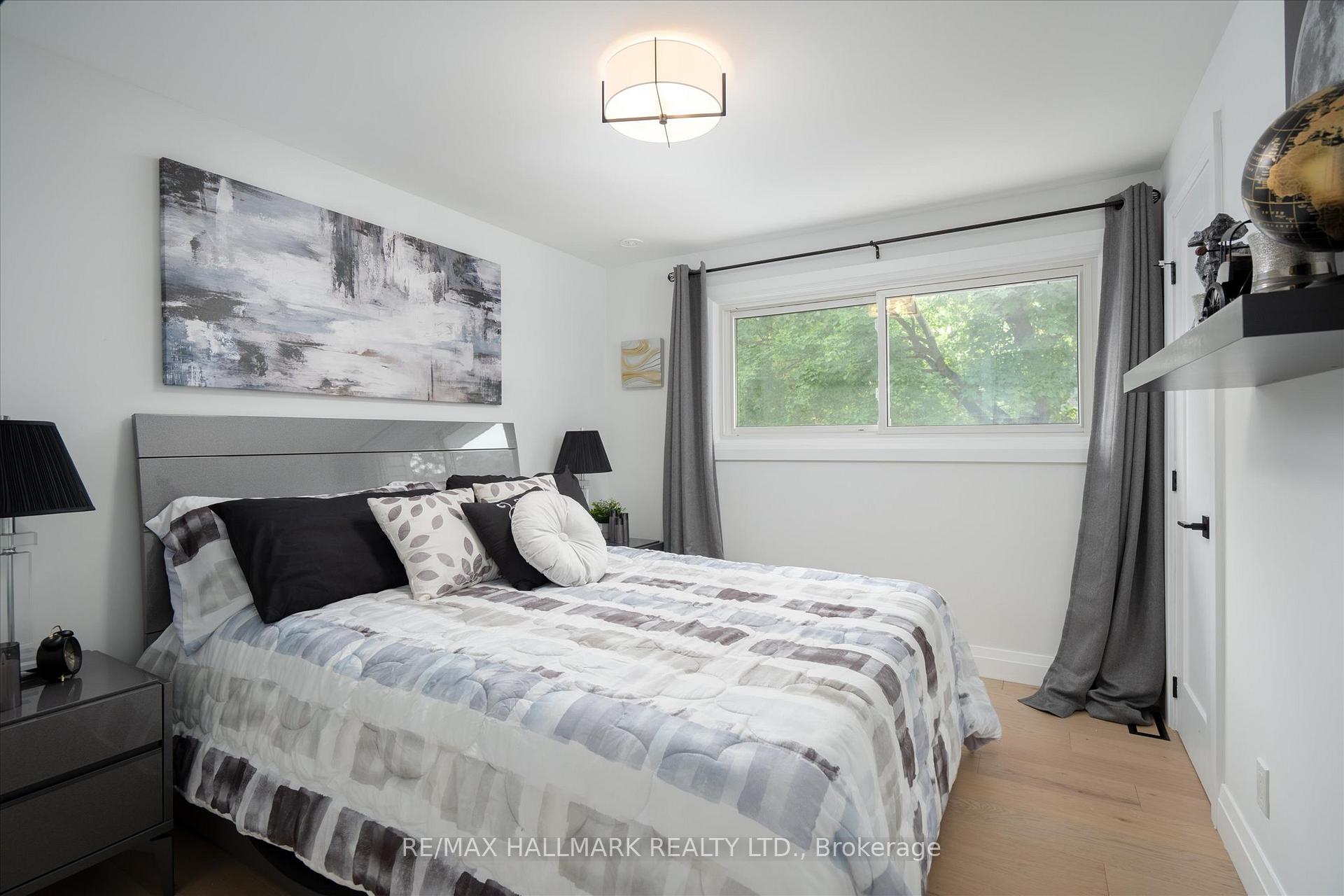 119 Charlotte Place
