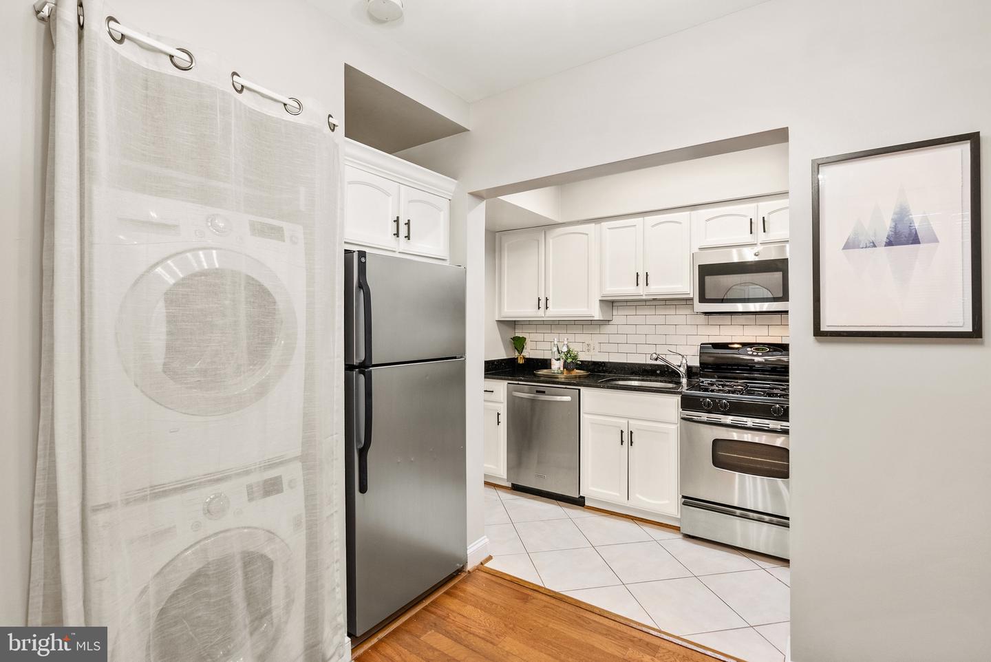 718 PARK ROAD NW Unit: 1