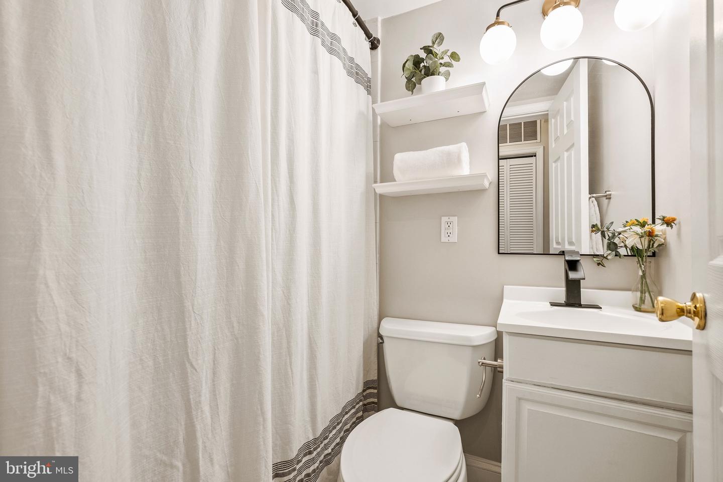 718 PARK ROAD NW Unit: 1