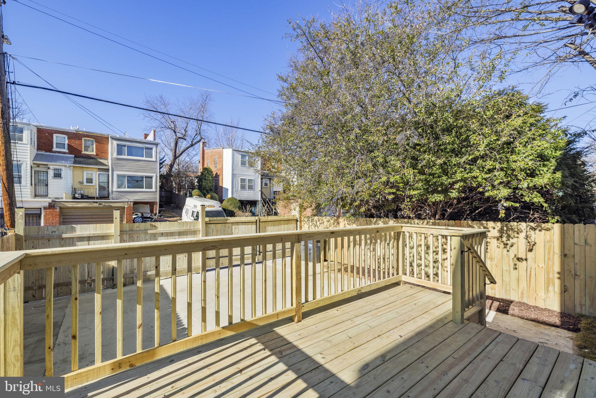 4310 13th STREET NE