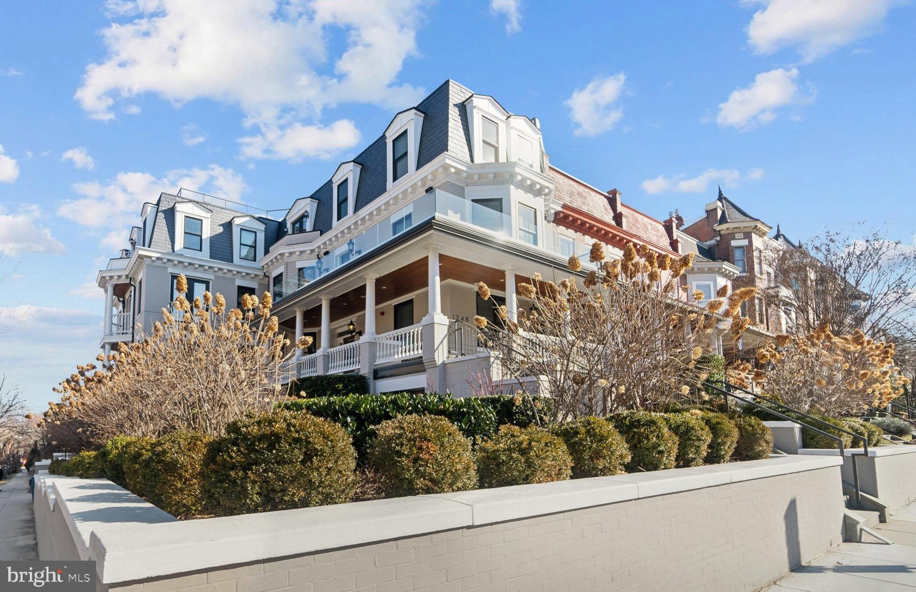 1248 Fairmont St NW #1