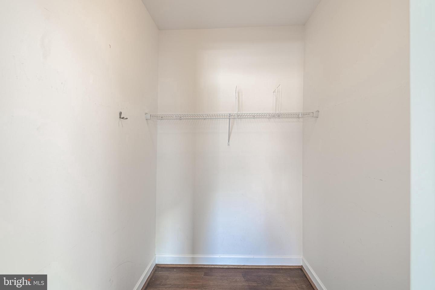 422 Butternut St NW #111