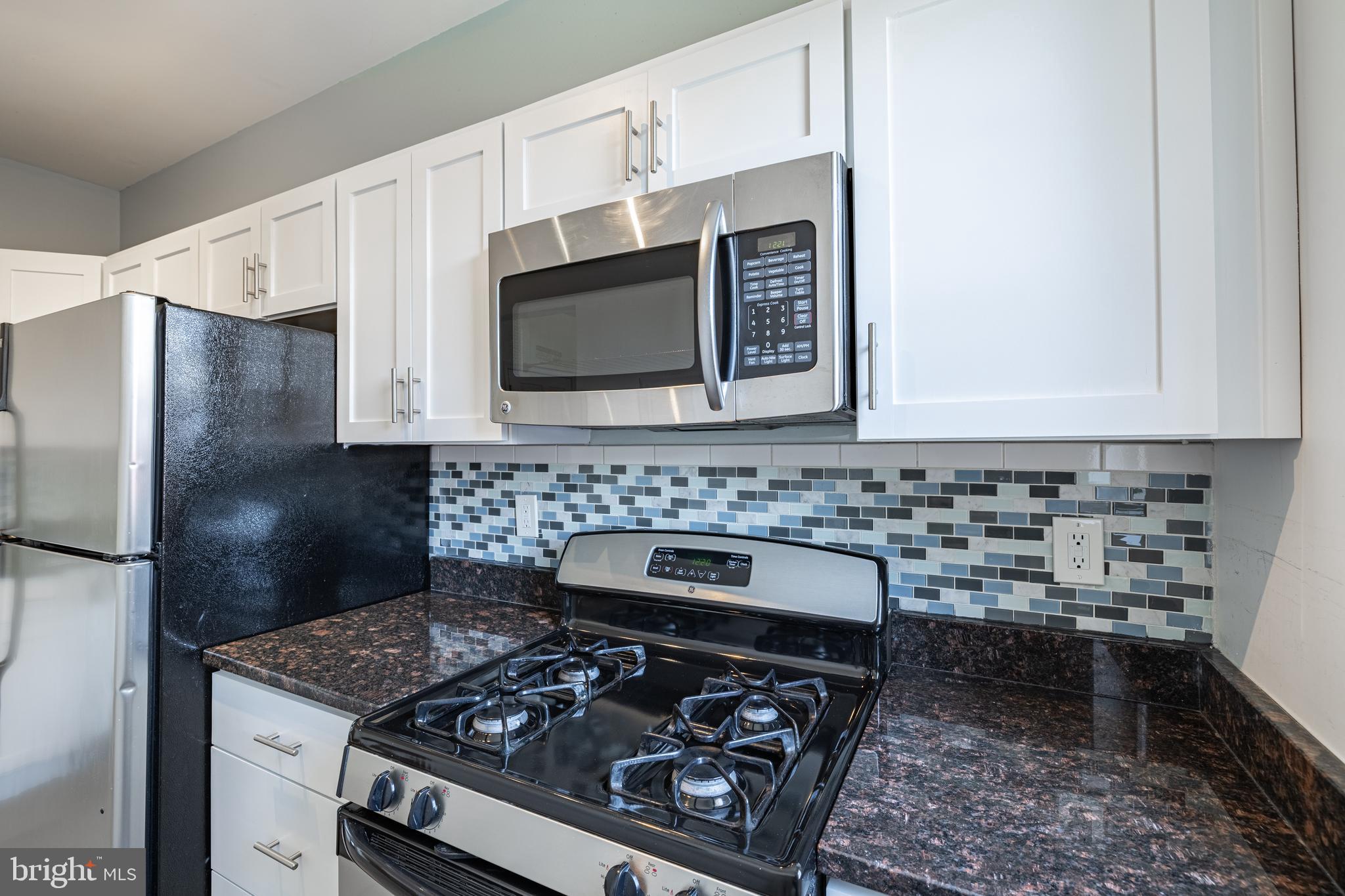 422 Butternut St NW #111