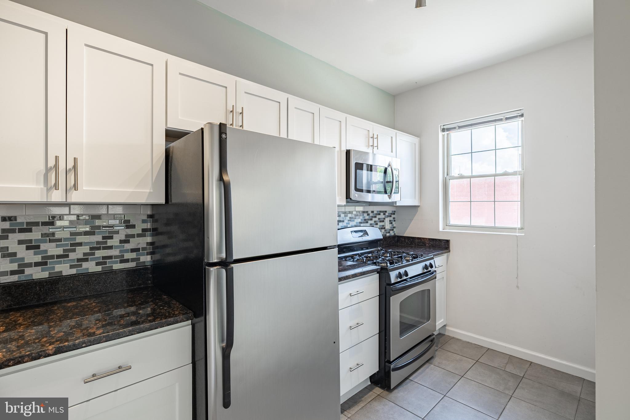 422 Butternut St NW #111