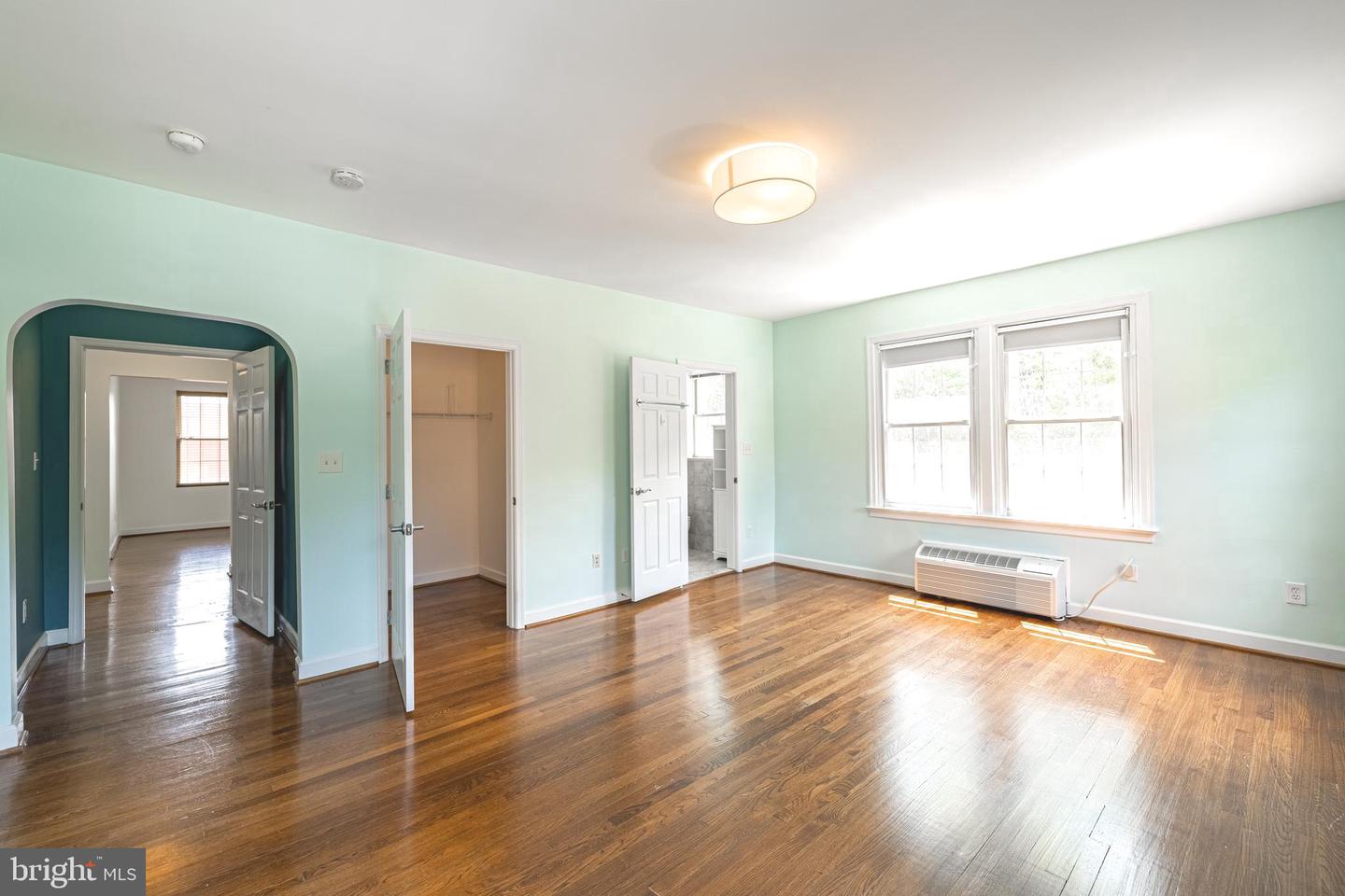 422 Butternut St NW #111