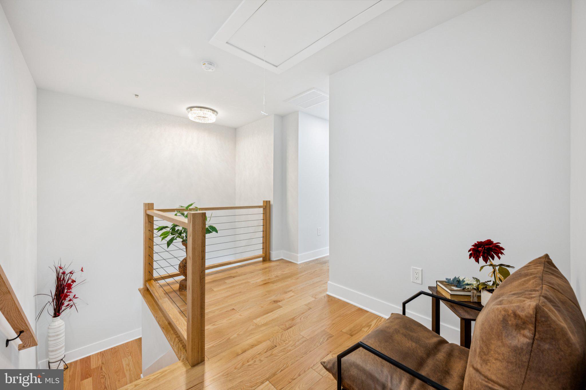 4928 ASTOR PLACE SE