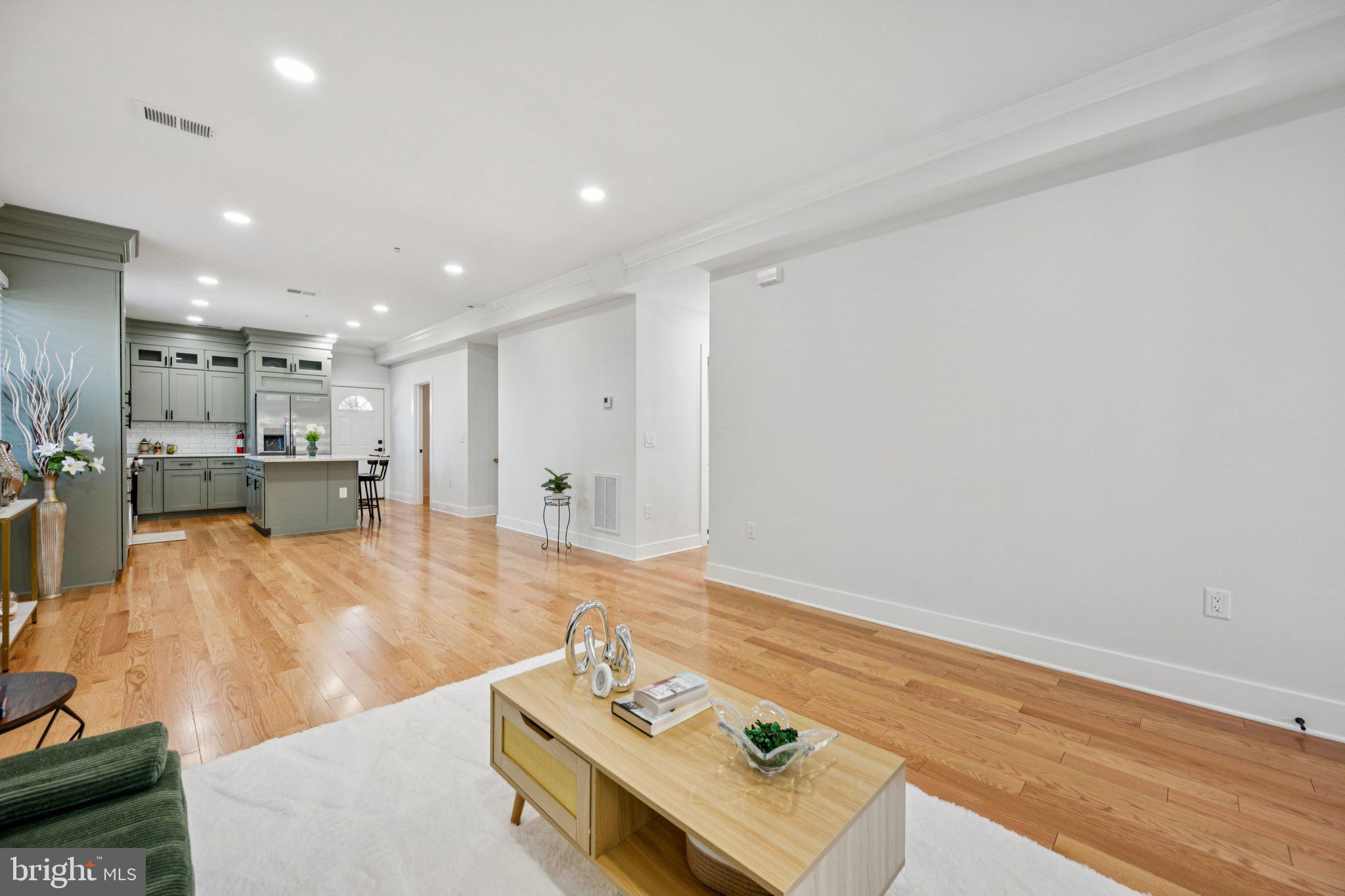 4928 ASTOR PLACE SE