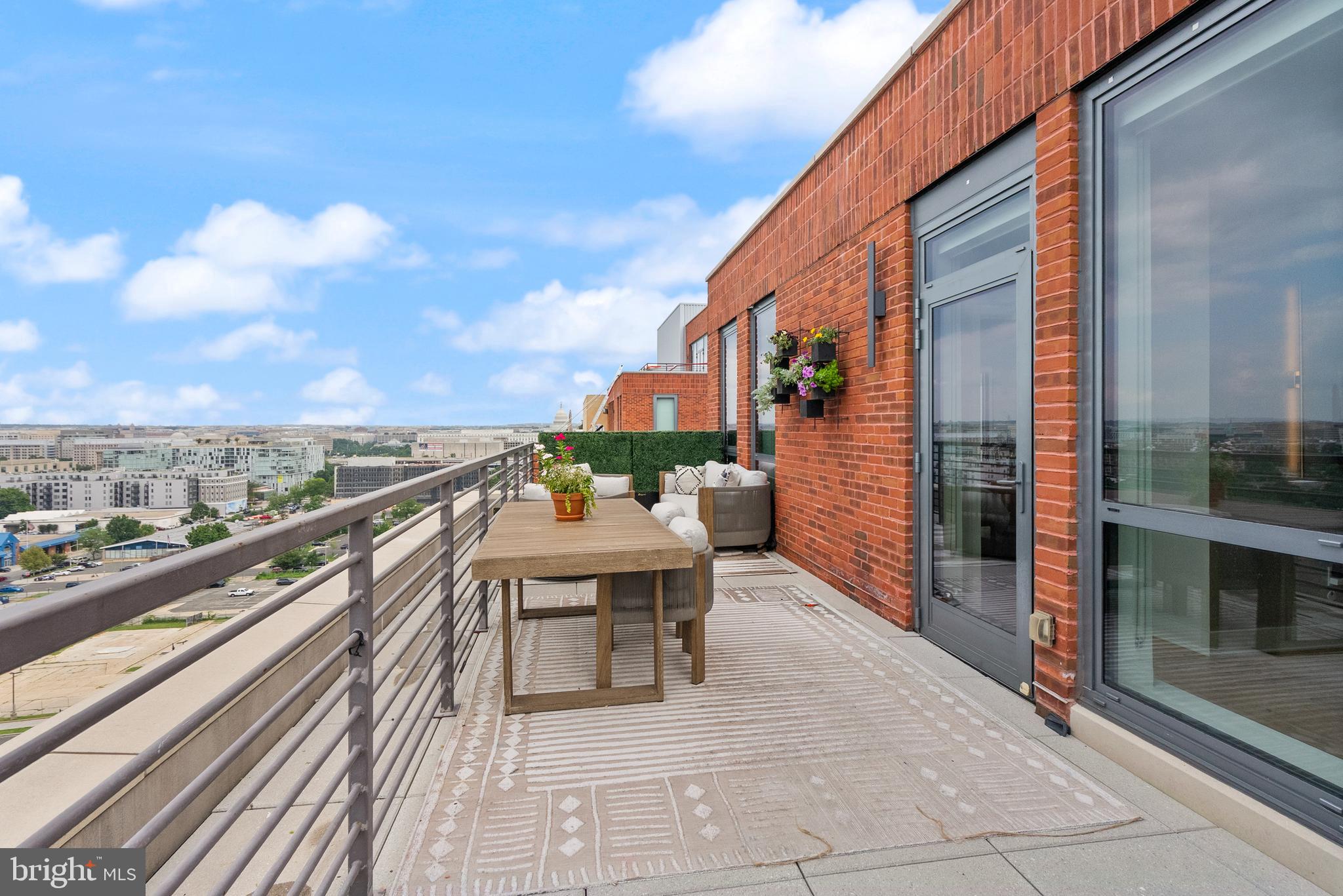 1211 VAN STREET SE PH-13B