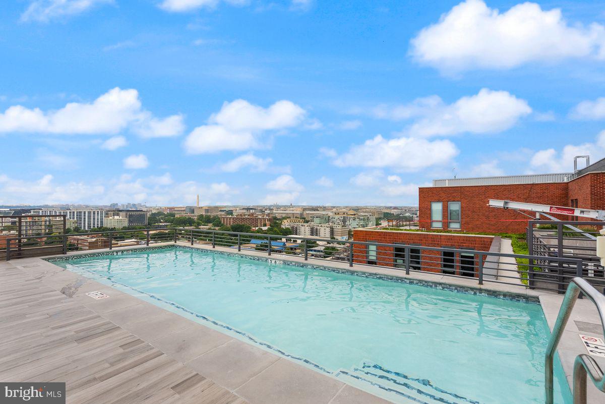 1211 VAN STREET SE PH-13B