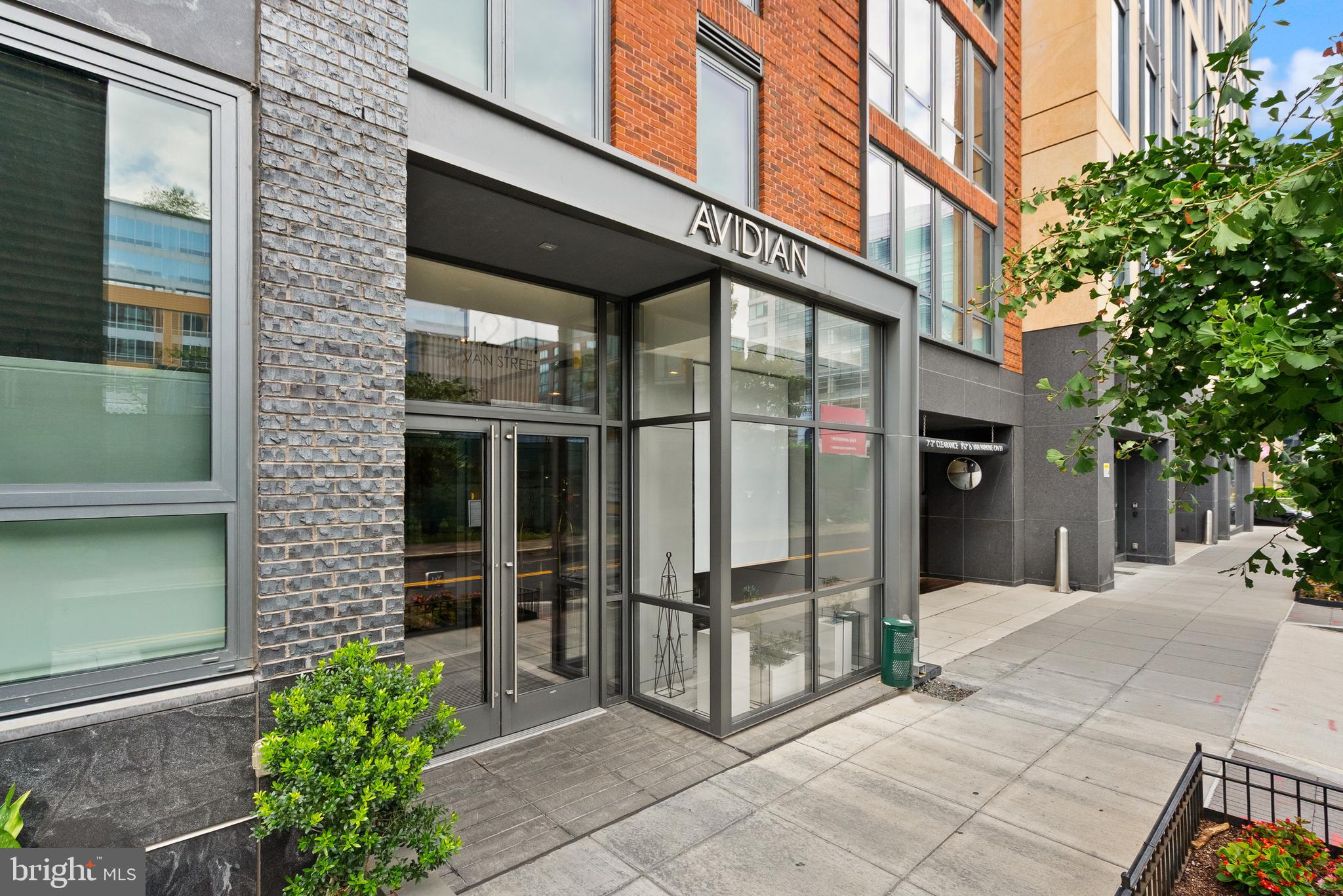 1211 VAN STREET SE PH-13B