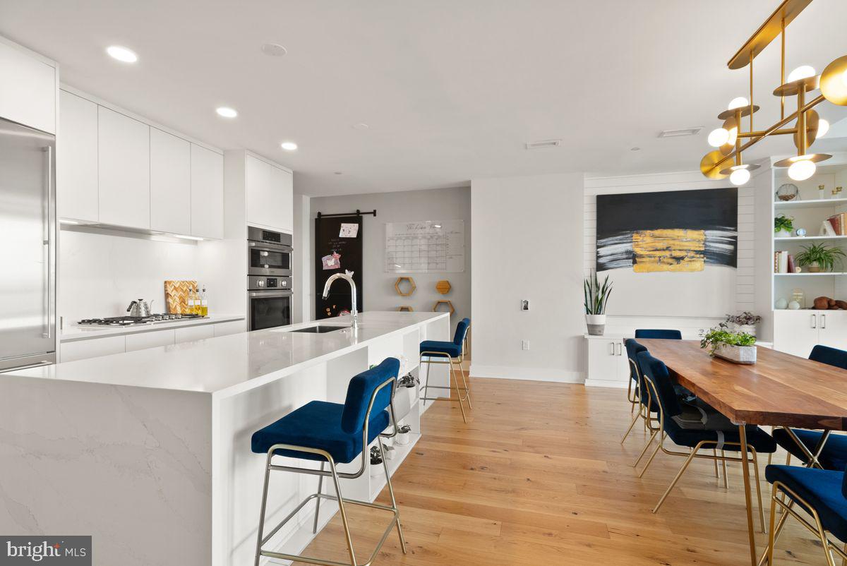 1211 VAN STREET SE PH-13B