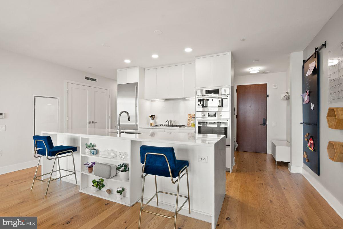 1211 VAN STREET SE PH-13B