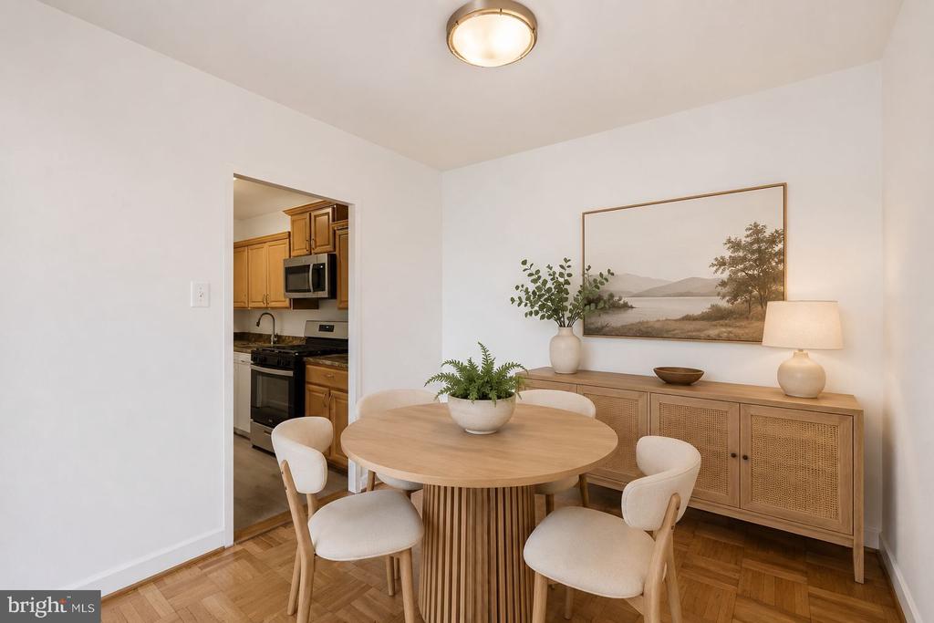 4000 TUNLAW ROAD NW Unit: 619