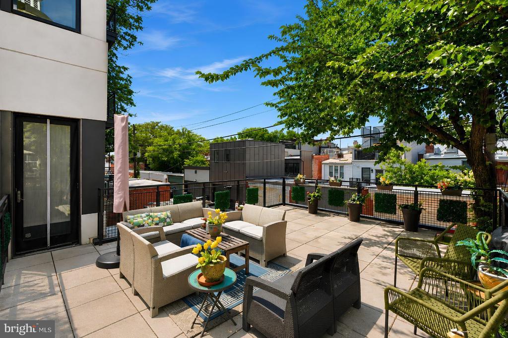 1767 LANIER PLACE NW Unit: 1