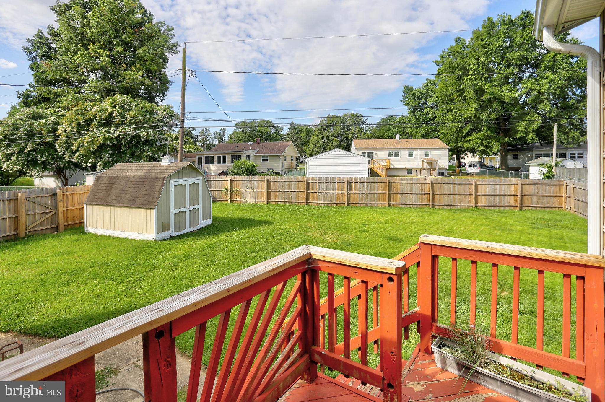 904 Shamrock COURT