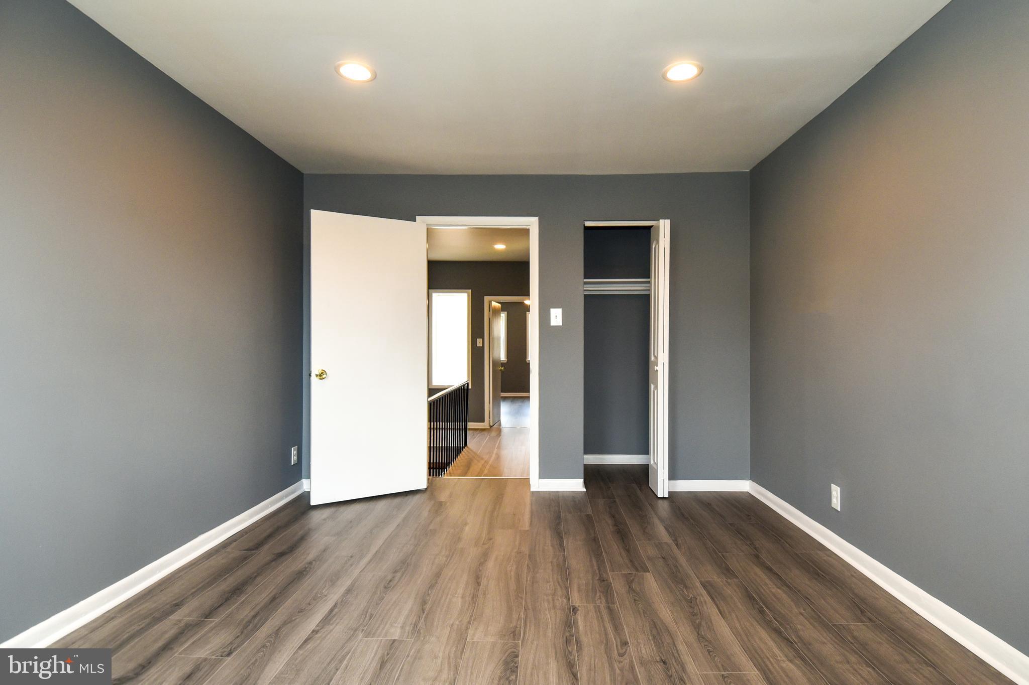 819 N CENTRAL AVE