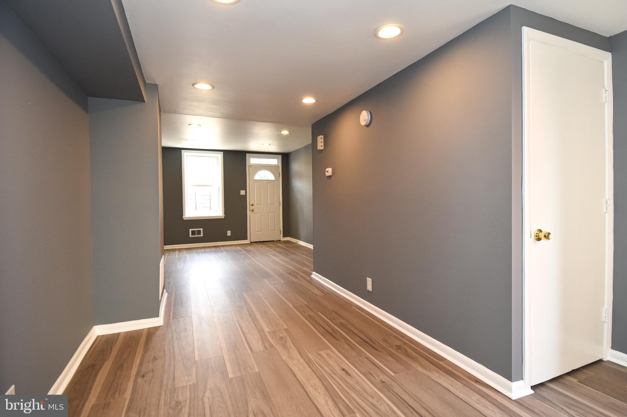 819 N CENTRAL AVE
