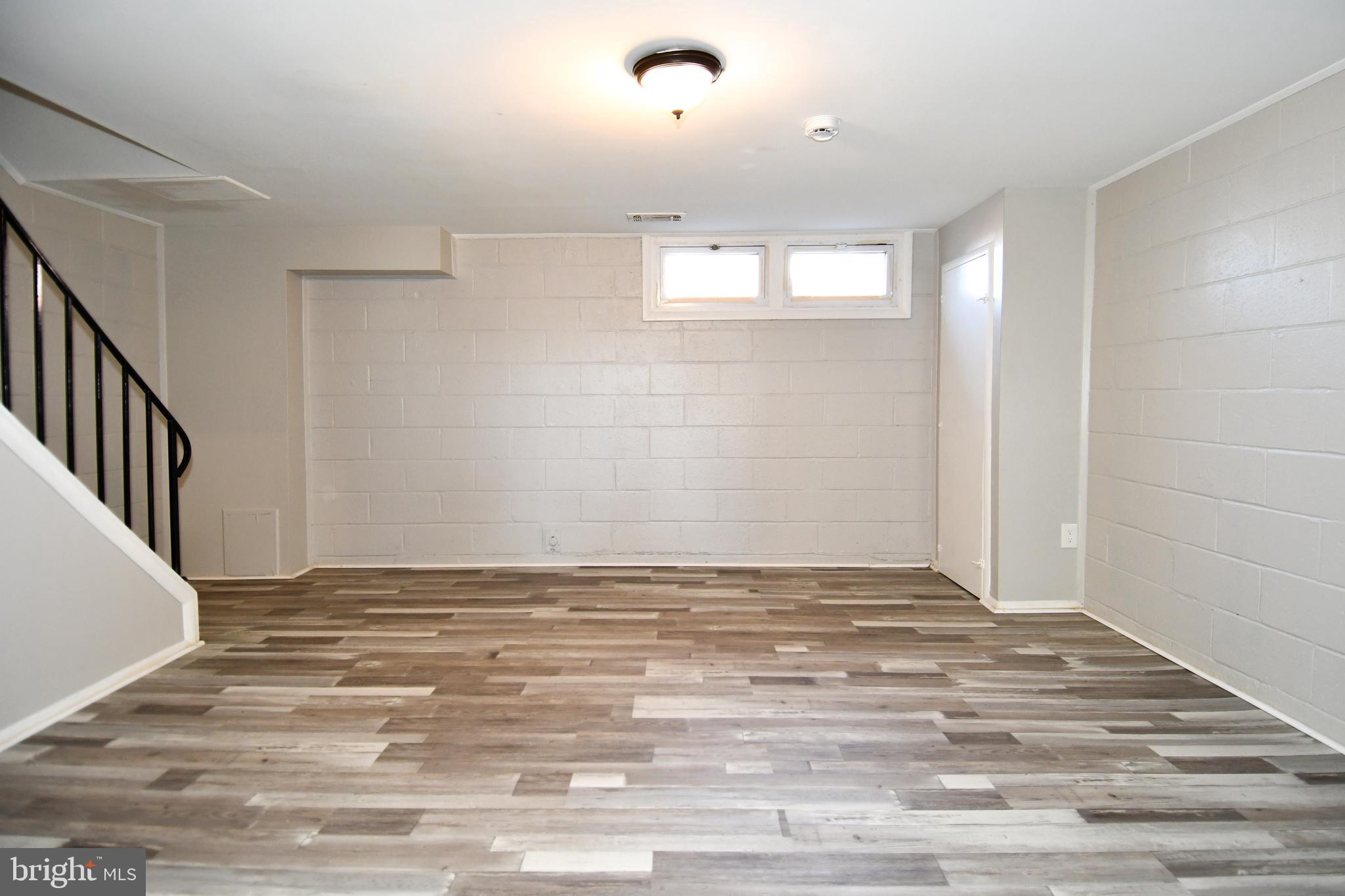 4223 Labyrinth Road