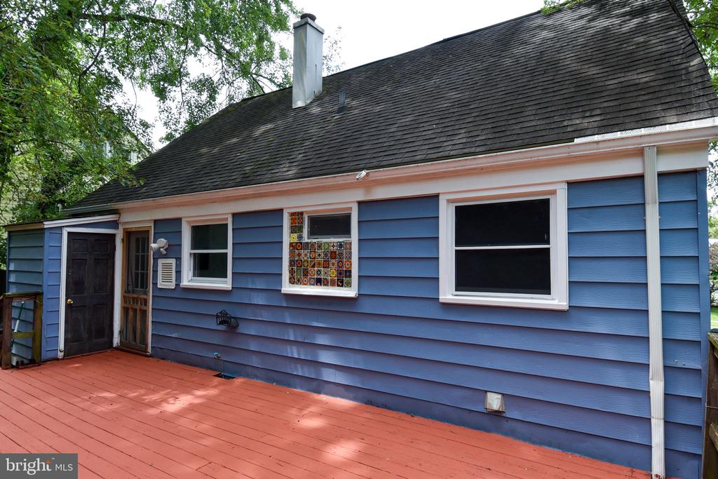 827 TEMPLECLIFF RD