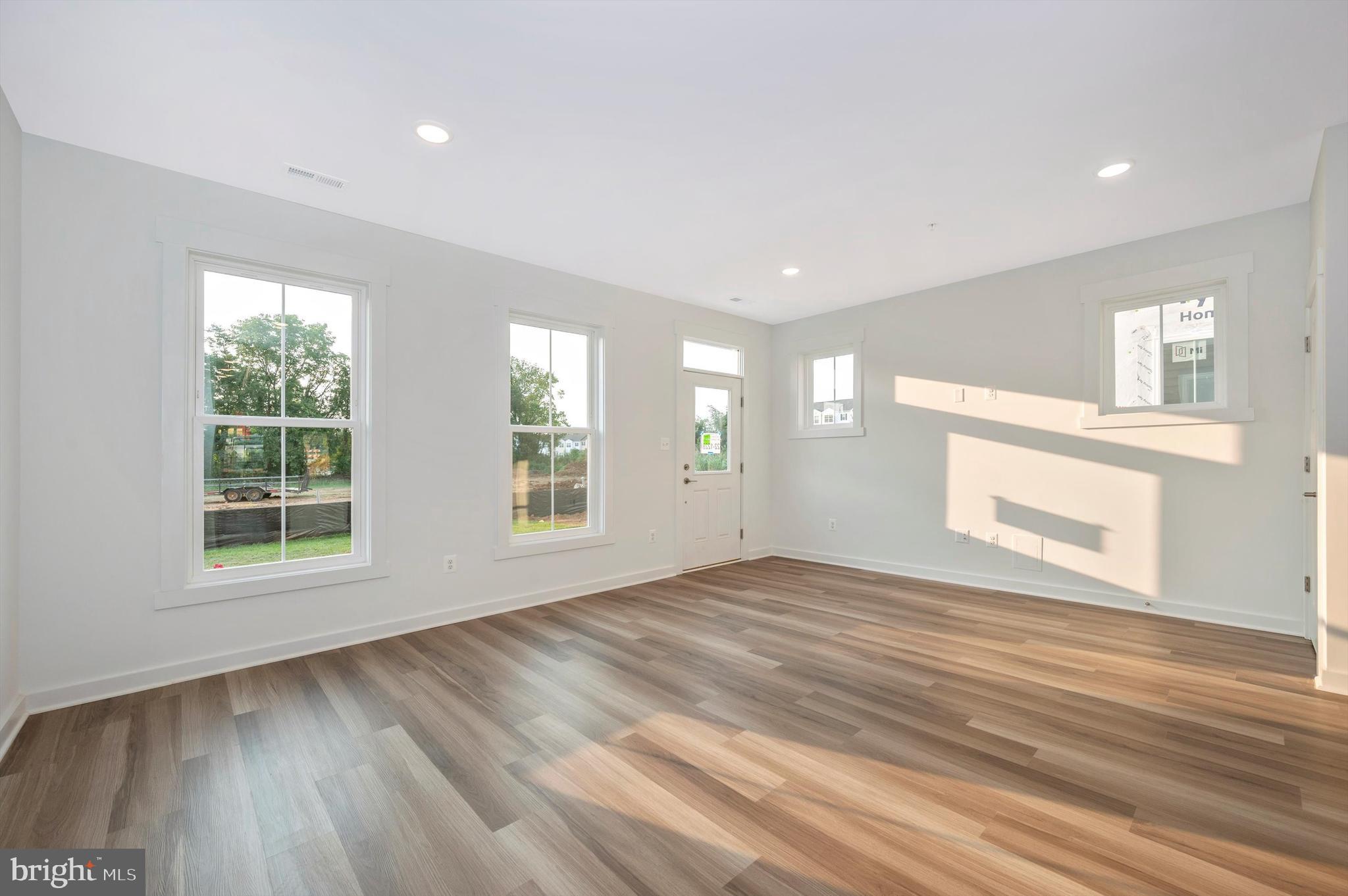 1309 Sandoval Ct