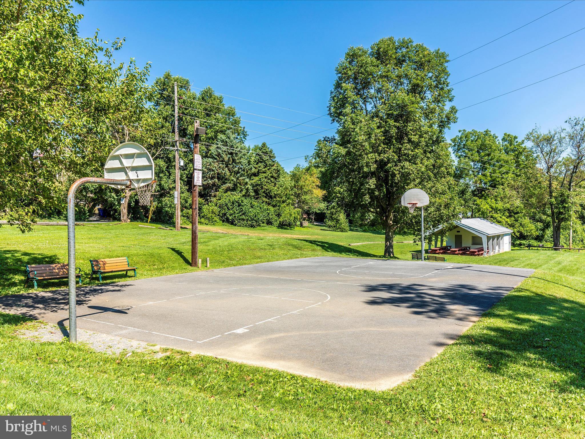 4652 Old Swimming Pool Rd