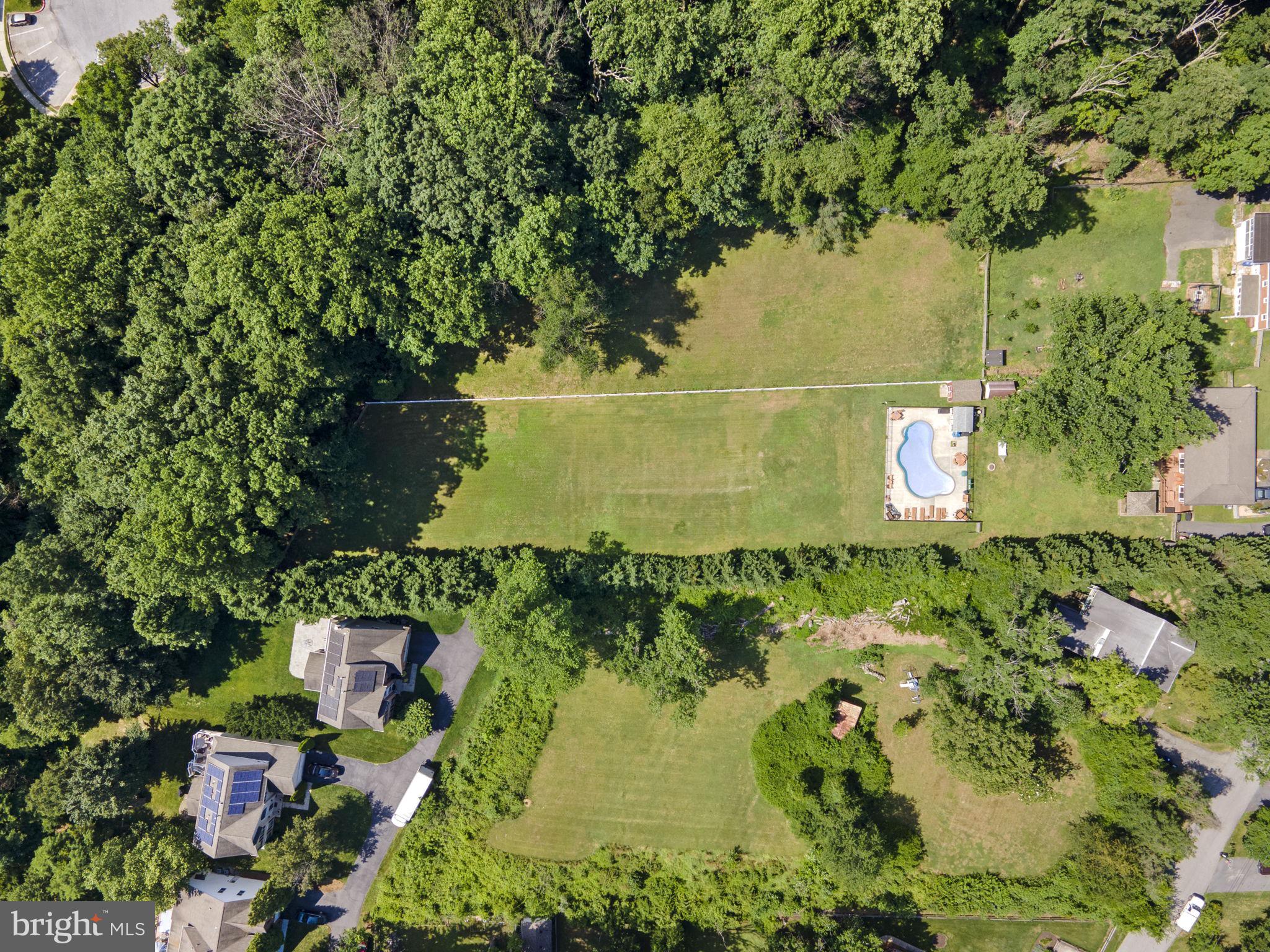 8585 HORSESHOE ROAD