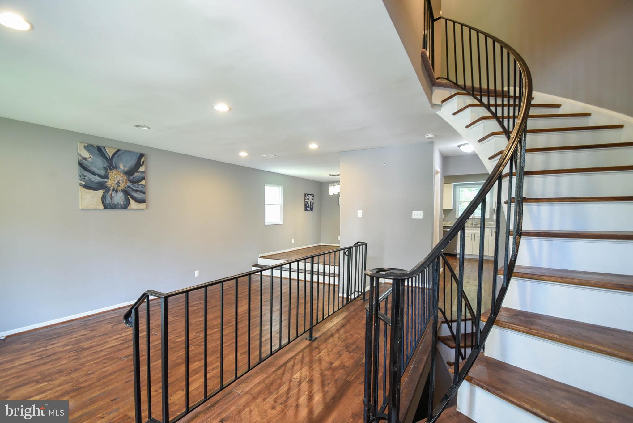 10408 Maywind Ct