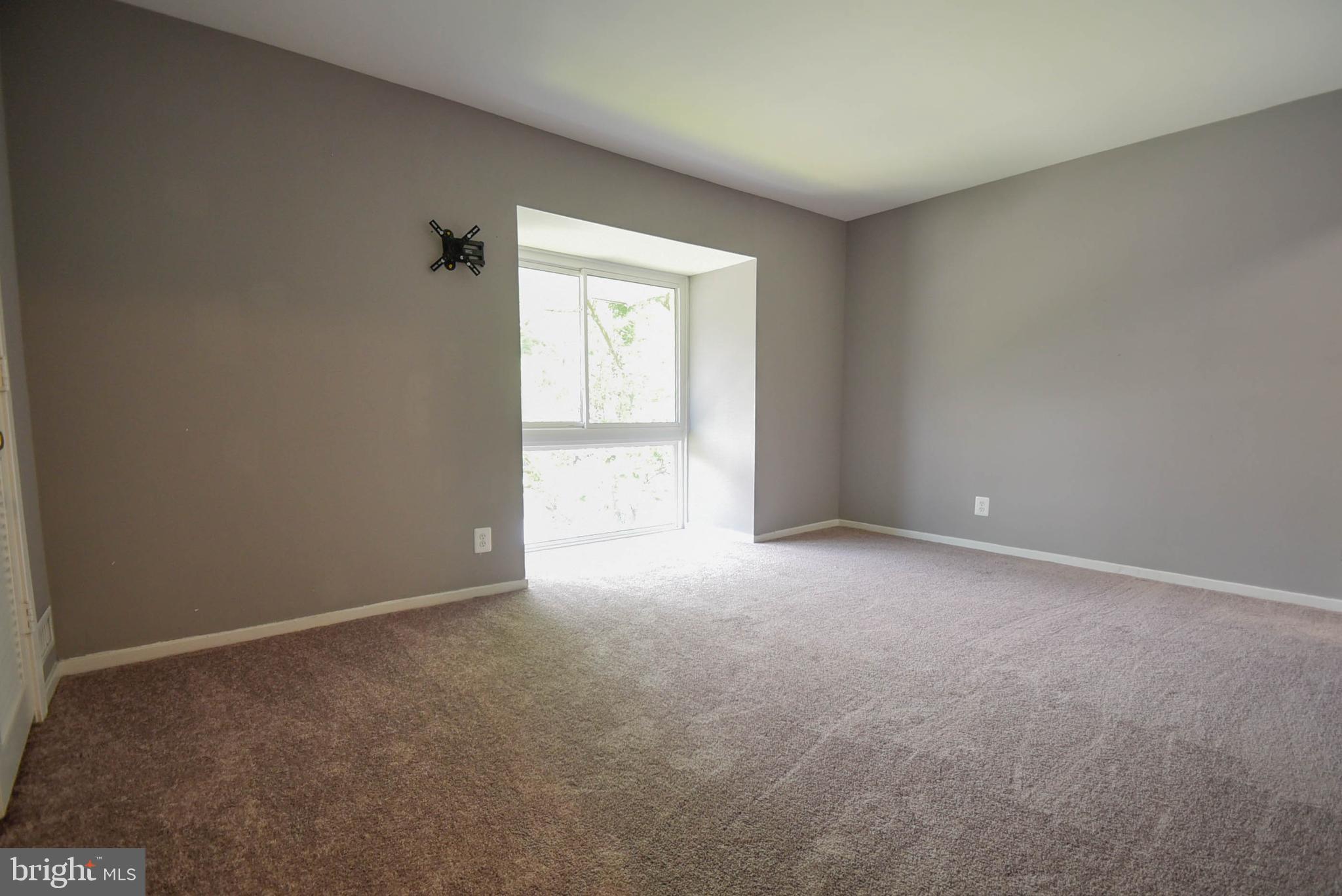 10408 Maywind Ct