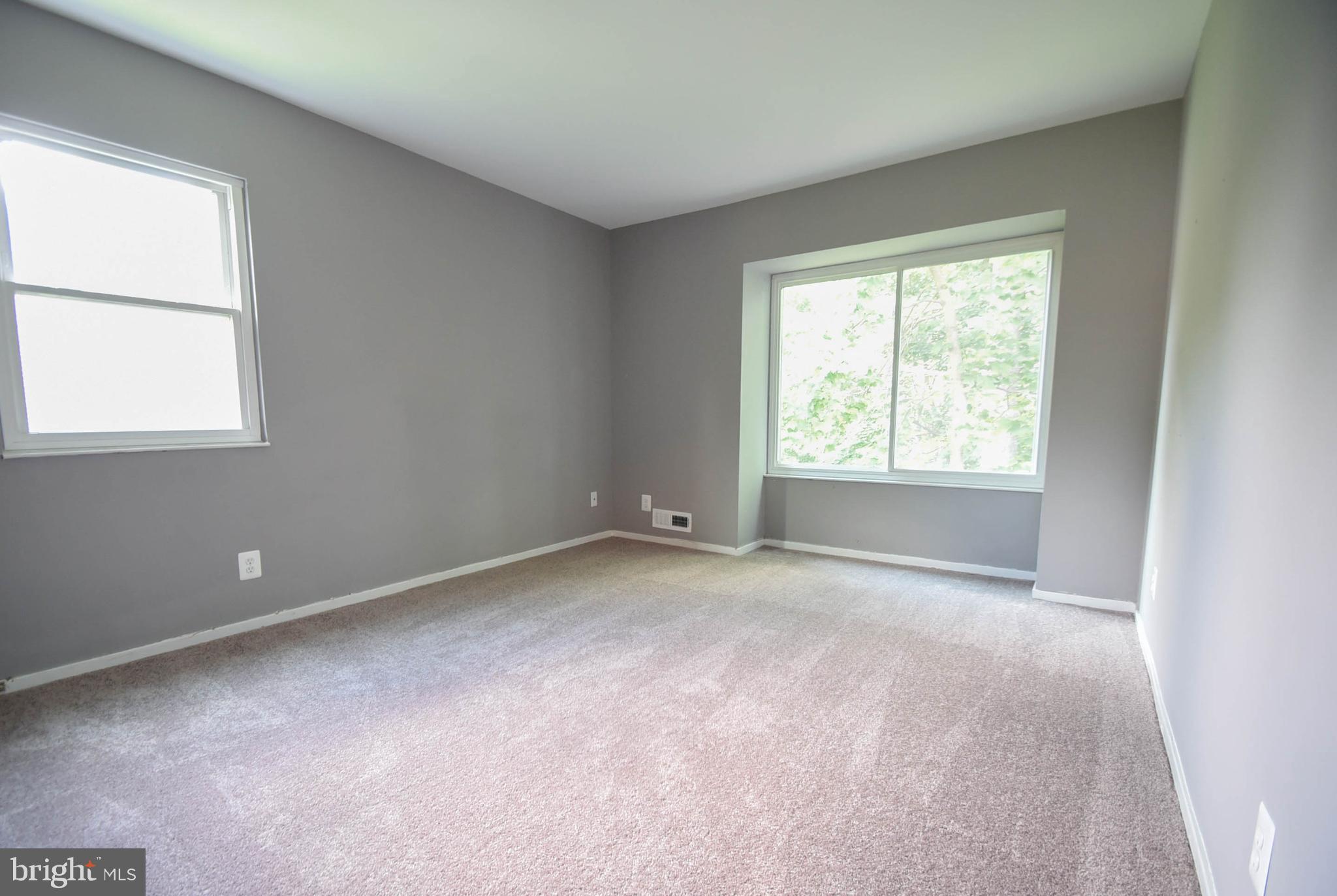 10408 Maywind Ct
