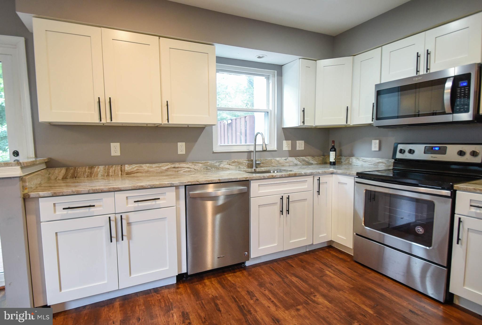 10408 Maywind Ct