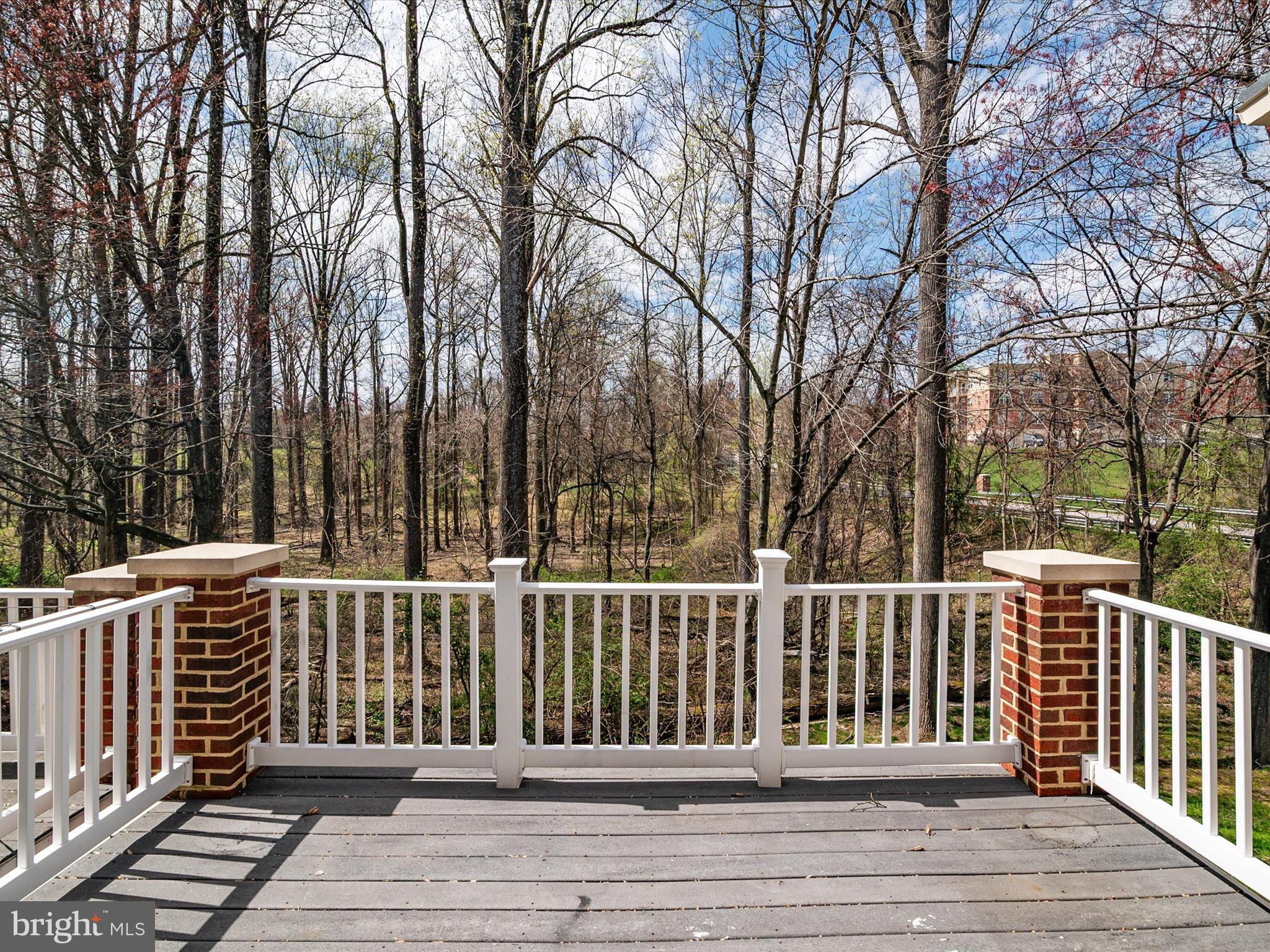 2606 Legends Way