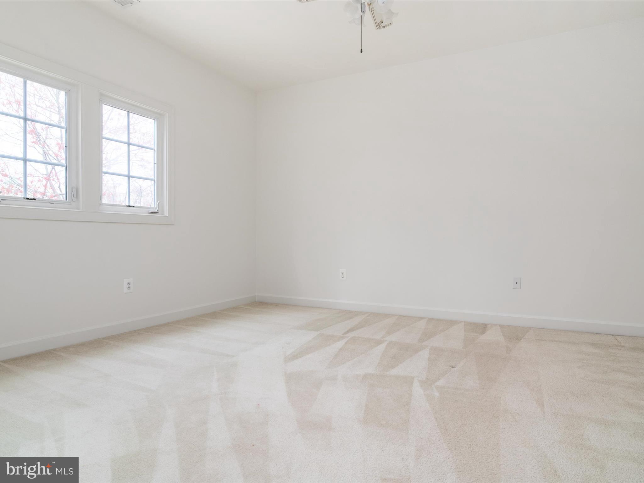 2606 Legends Way
