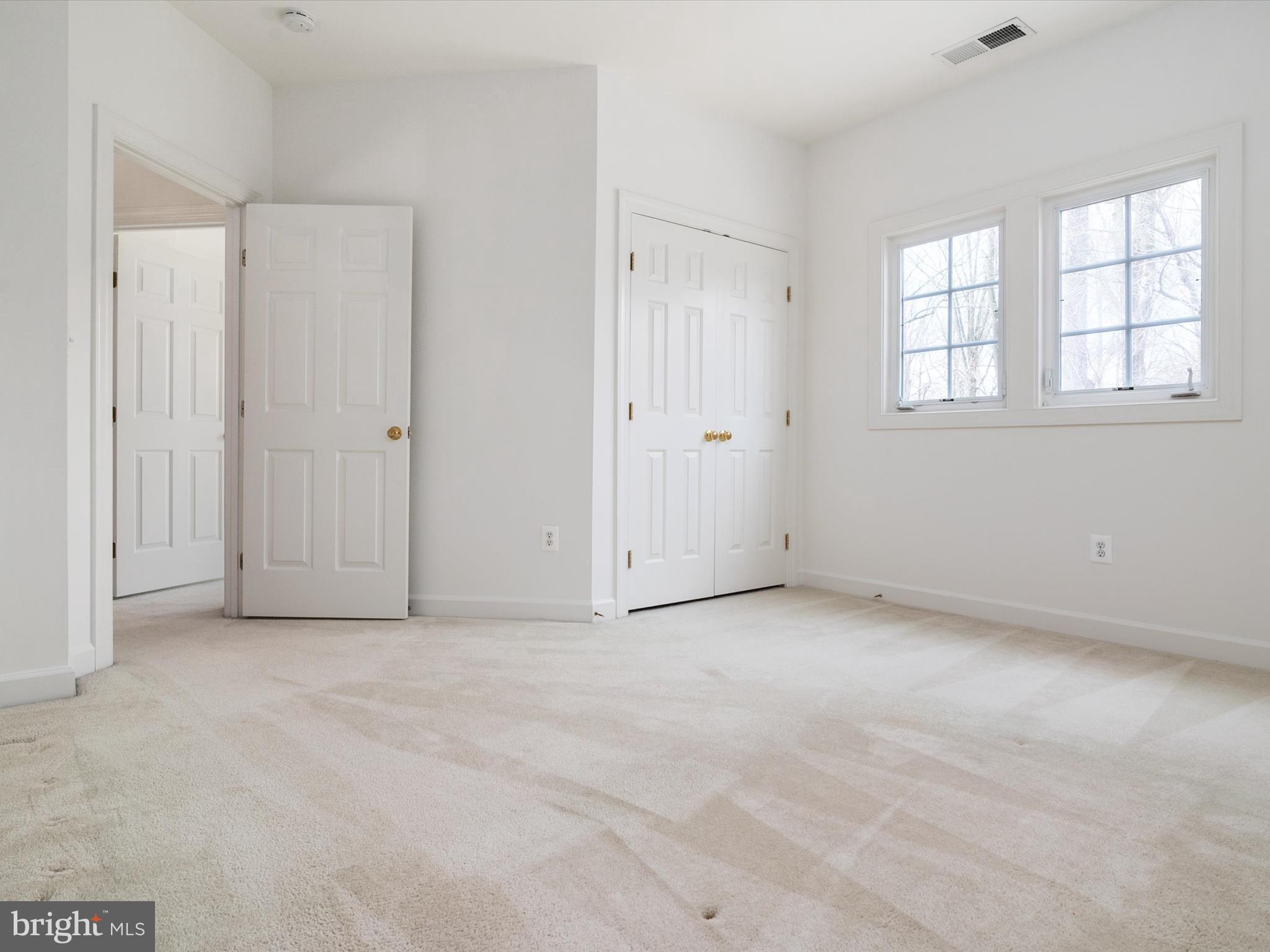 2606 Legends Way