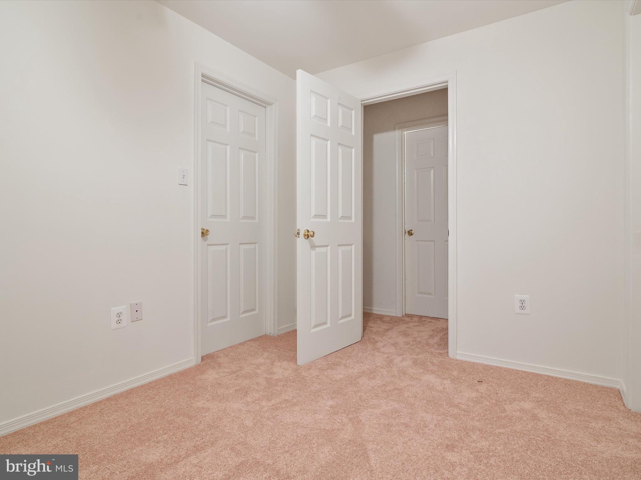 2606 Legends Way