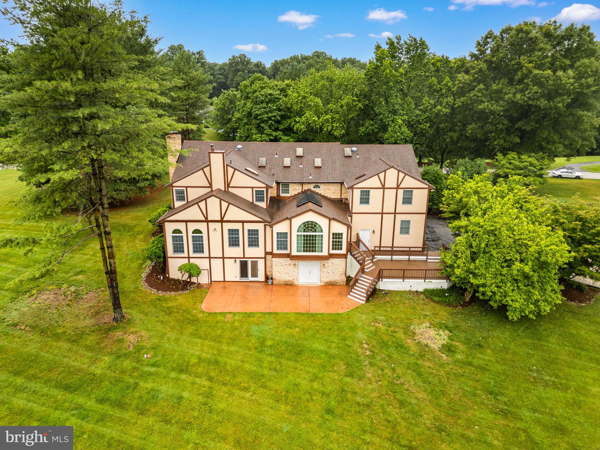 11706 FARSIDE ROAD