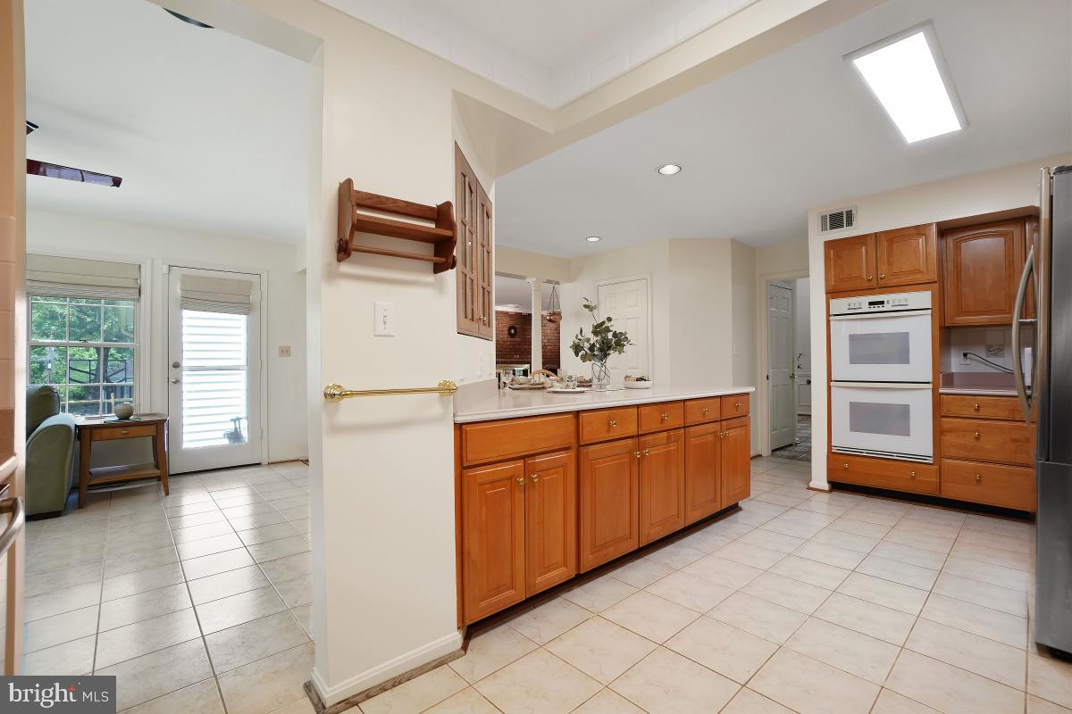 8808 Seven Locks ROAD