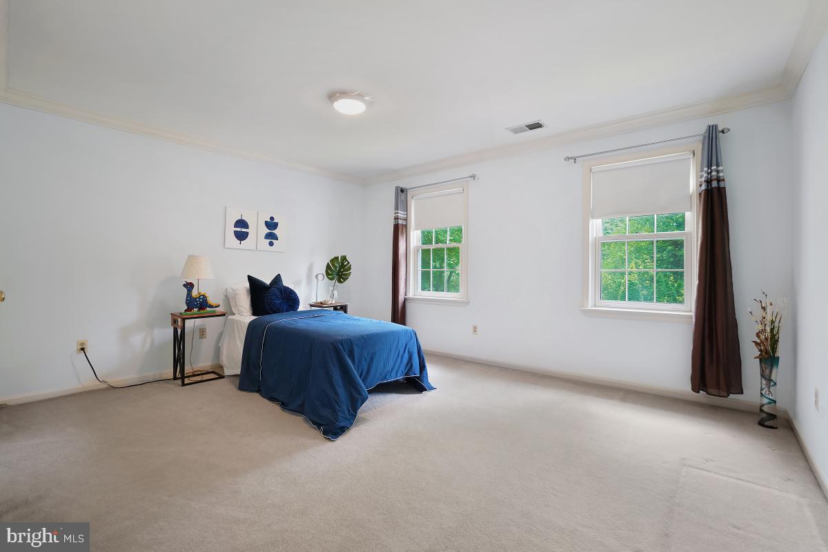 8808 Seven Locks ROAD