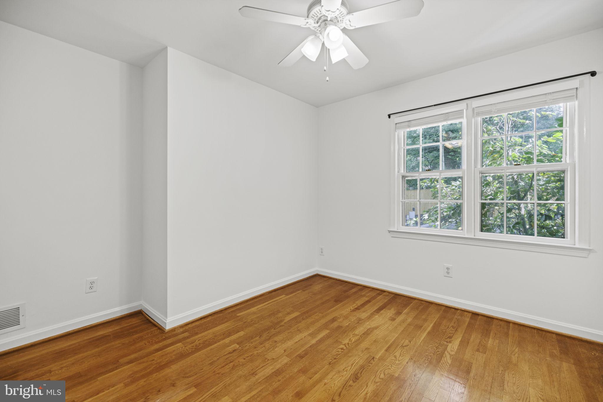 10105 E BEXHILL DRIVE