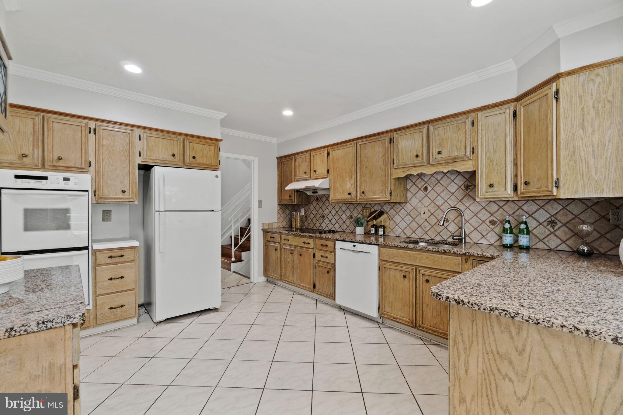 10003 FERNWOOD ROAD