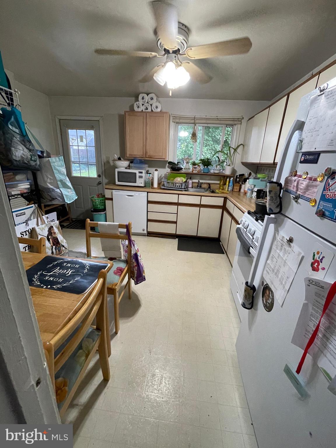 1214 Highwood ROAD