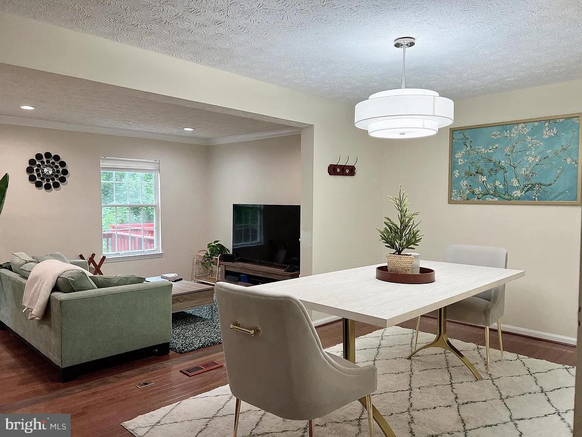 613 CORAL REEF DRIVE