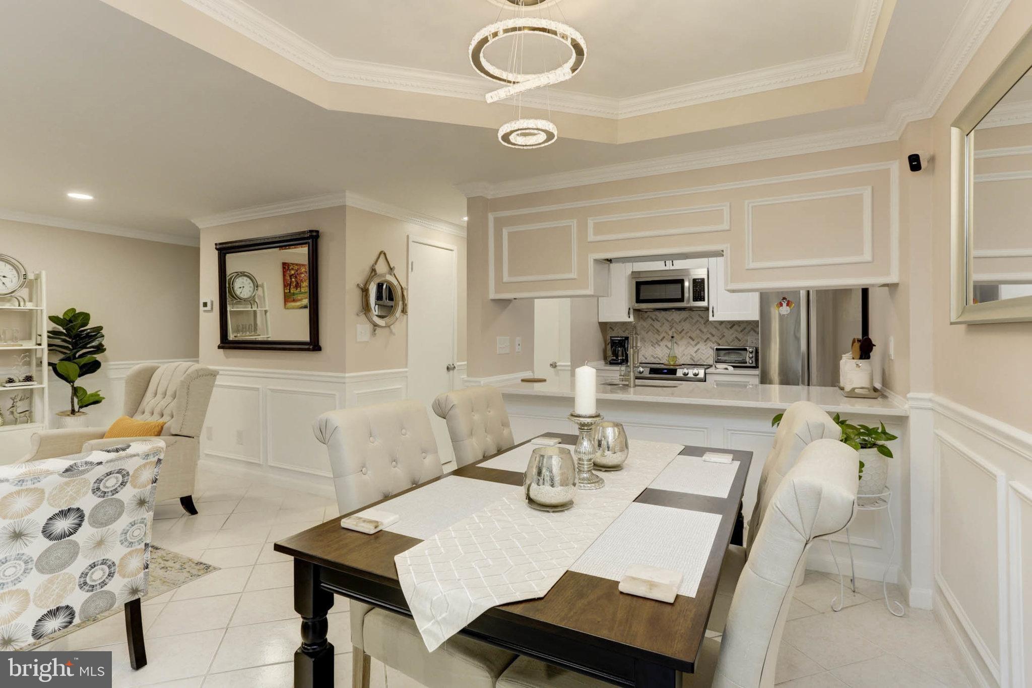 4 Lea Pond COURT